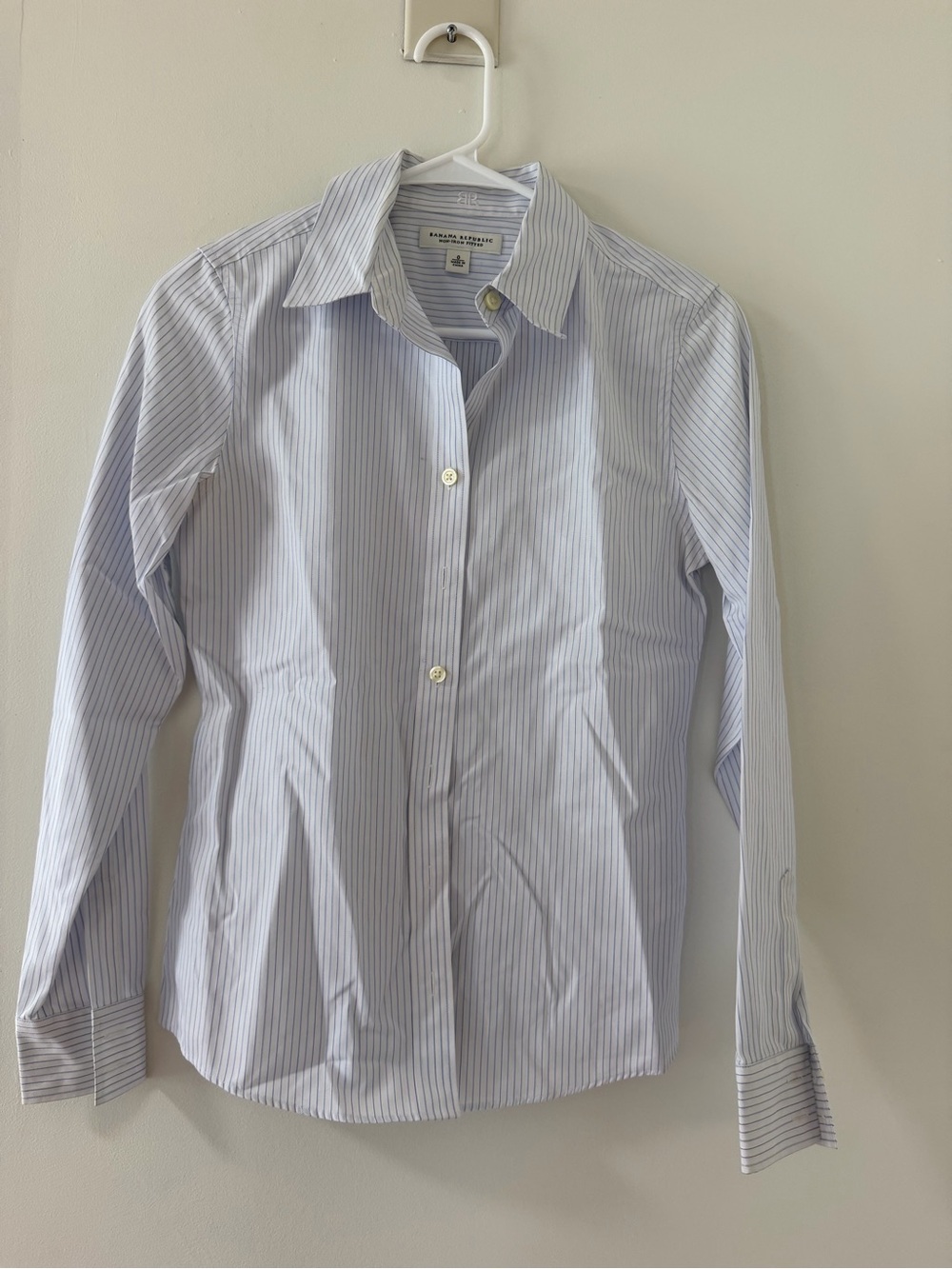 Banana Republic Light Blue and White Pinstripe Button-Down Shirt - Kids